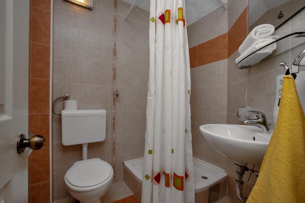 דירות דרזניצה Apartman Toni מראה חיצוני תמונה